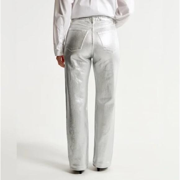 ABERCROMBIE & FITCH Curve Love 90s Straight Jean Metallic Silver Sz 26/2 {P50} - Picture 3 of 7